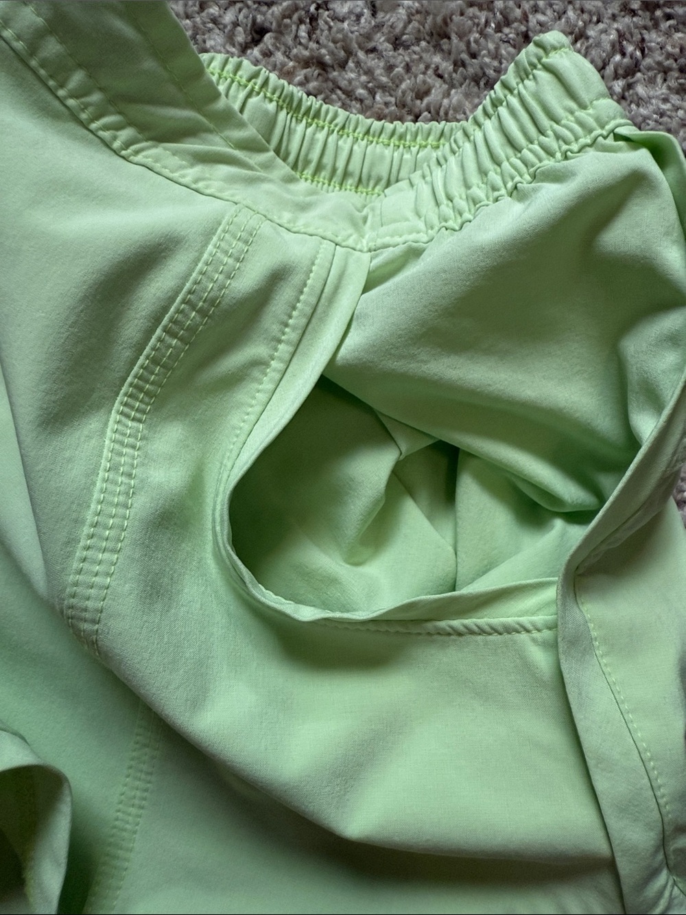 Athleta - Light Green Athletic Shorts with Elastic Waist - Size XS - Picture 6 of 8